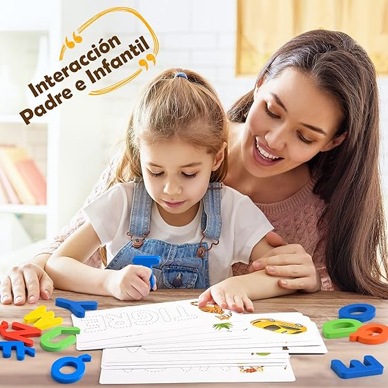 Juego de Deletreo Infantil con Letras y Palabras